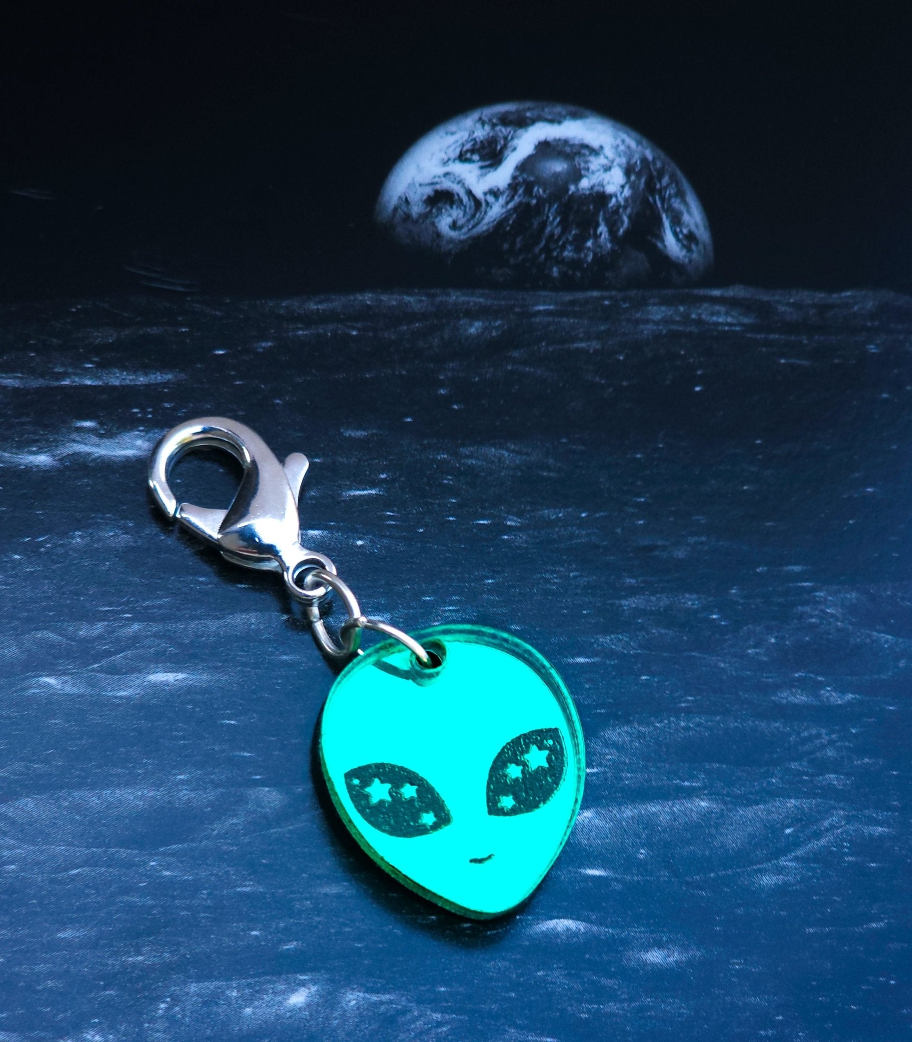 💫 We Come in Peace Matching Set: Earrings + Collar Charm - Morti's Fun Club